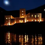 Hotel Pirgos Mavromichali 4*