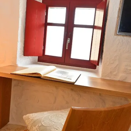 Pirgos Mavromichali Hotel 4*