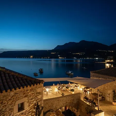 Hotel Pirgos Mavromichali Liménion