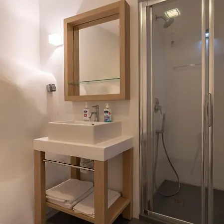 Hotel Pirgos Mavromichali