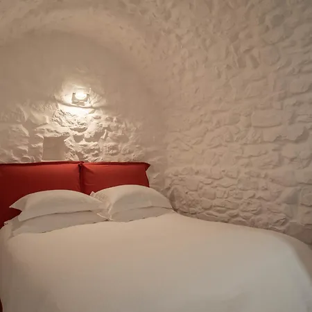 Hotel Pirgos Mavromichali 4*