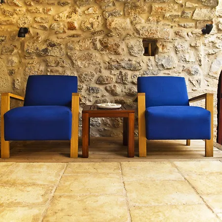 Pirgos Mavromichali 4* Liménion