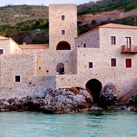 Hotel Pirgos Mavromichali 4*