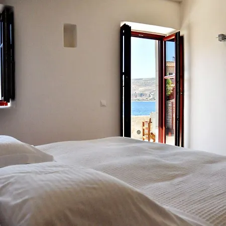 Pirgos Mavromichali 4*