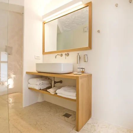 Hotel Pirgos Mavromichali 4*