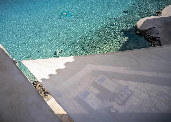 Hotel Pirgos Mavromichali 4*