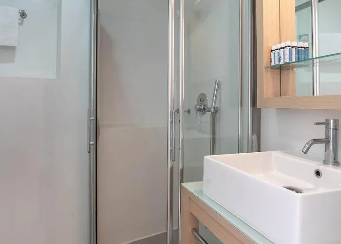 Hotel Pirgos Mavromichali 4*