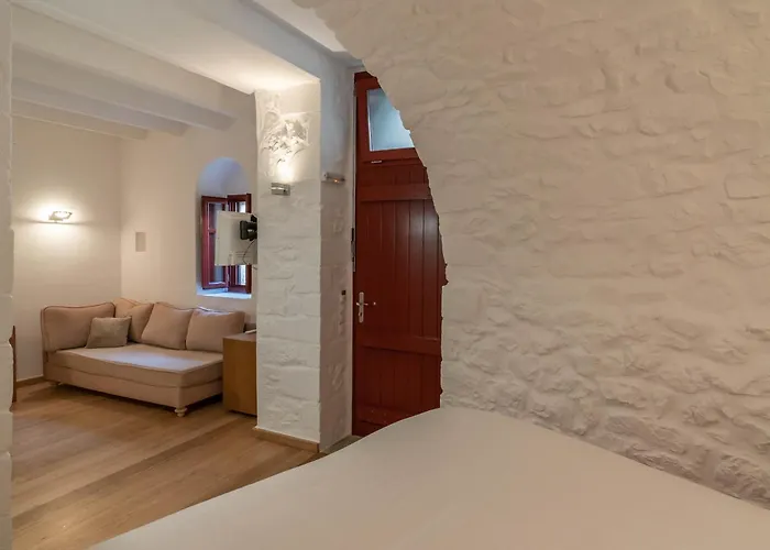 ホテル Pirgos Mavromichali