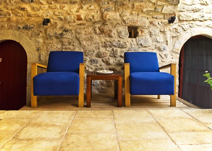 Pirgos Mavromichali 4* Liménion