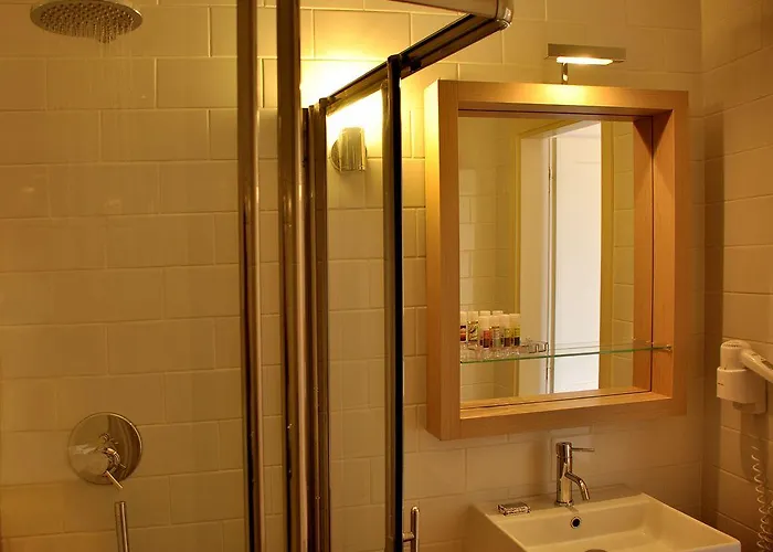 Pirgos Mavromichali Otel Liménion