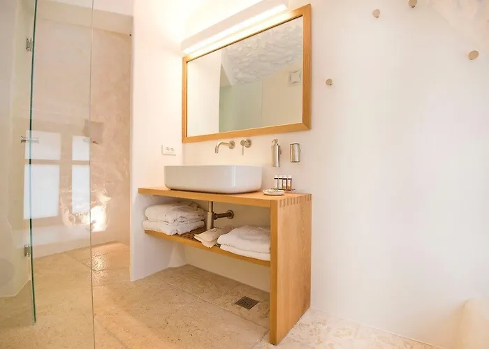 Pirgos Mavromichali Otel Liménion