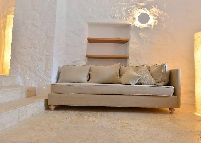 Hotel Pirgos Mavromichali 4*