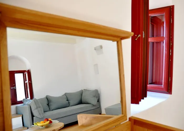 Pirgos Mavromichali 4*