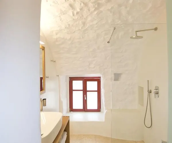 Otel Pirgos Mavromichali 4*